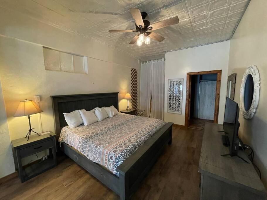 アルパインLoft 4 - 1 Of 5 Downtownアパートメント エクステリア 写真